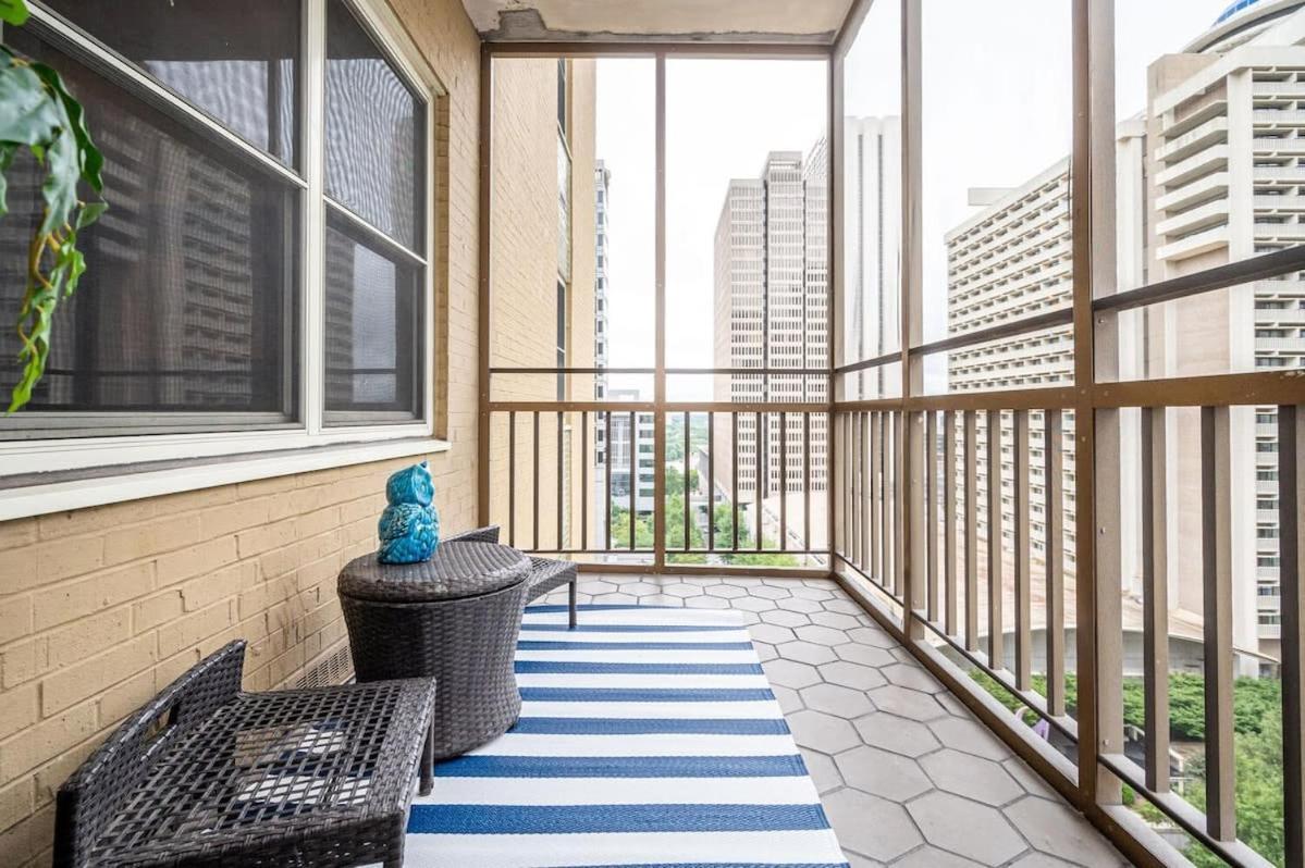 Вілла Downtown! 24H Concierge! Private Balcony! 11K Атланта Екстер'єр фото