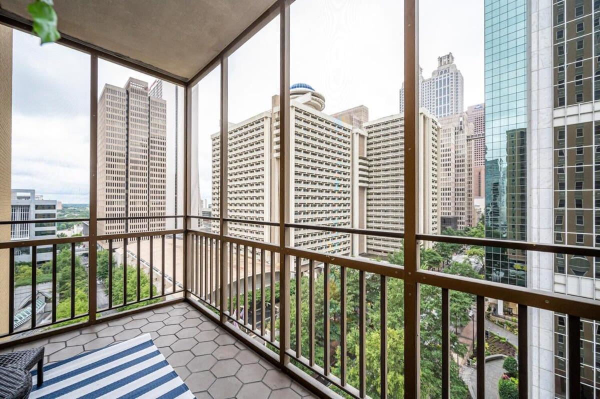 Вілла Downtown! 24H Concierge! Private Balcony! 11K Атланта Екстер'єр фото